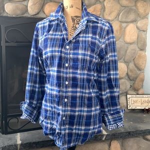 Ralph Lauren Flannel Shirt SIZE LARGE Gently  Used and runs like a M.